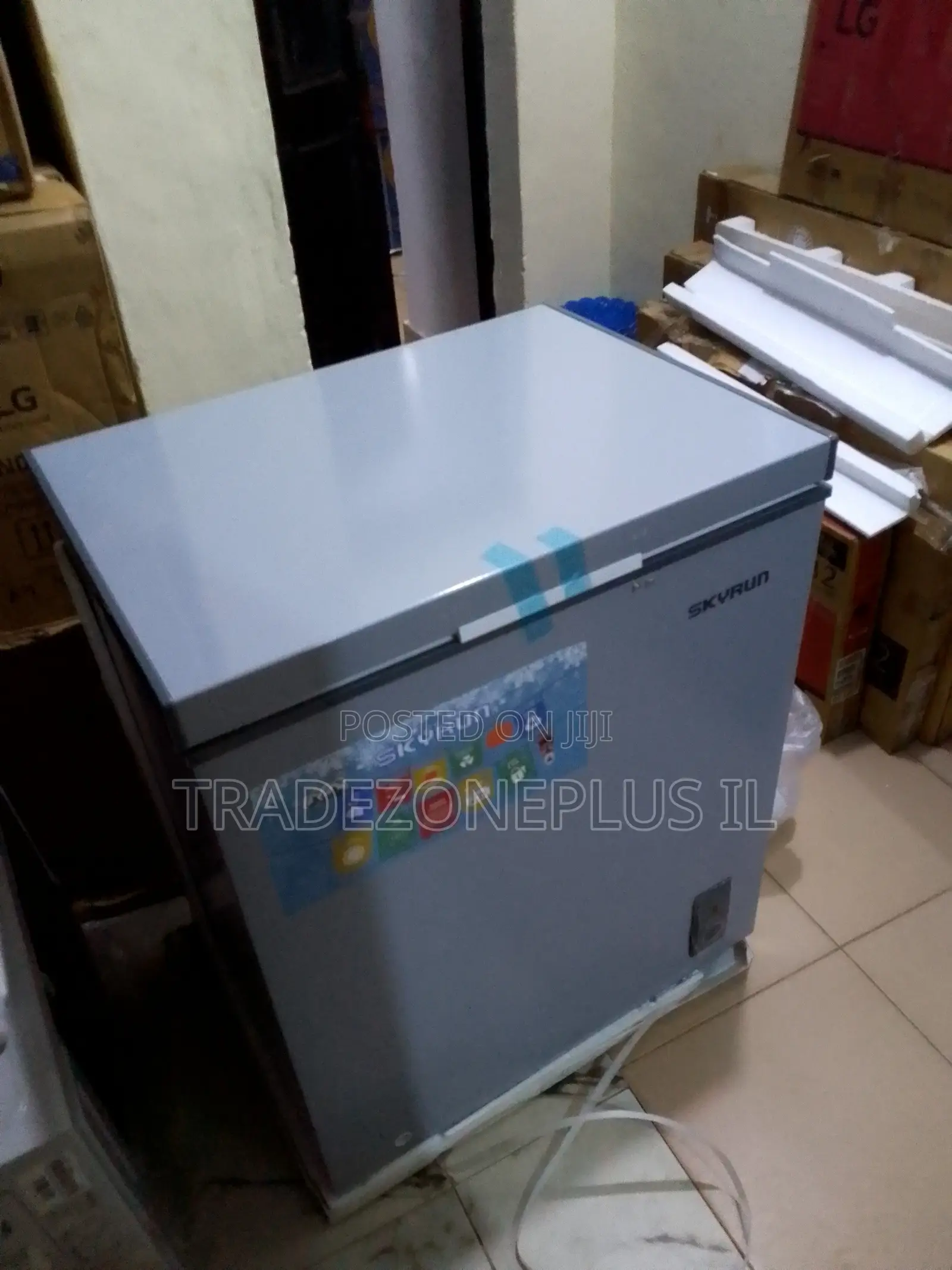 Skyrun BD-145A Freezer – Keep Your Food Fresh Frozen