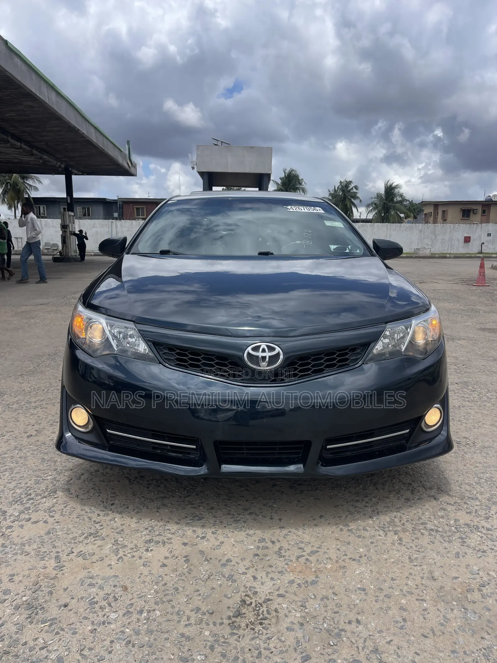 Toyota Camry SE 4dr Sedan (2.5L 4cyl 6A) 2013 Black