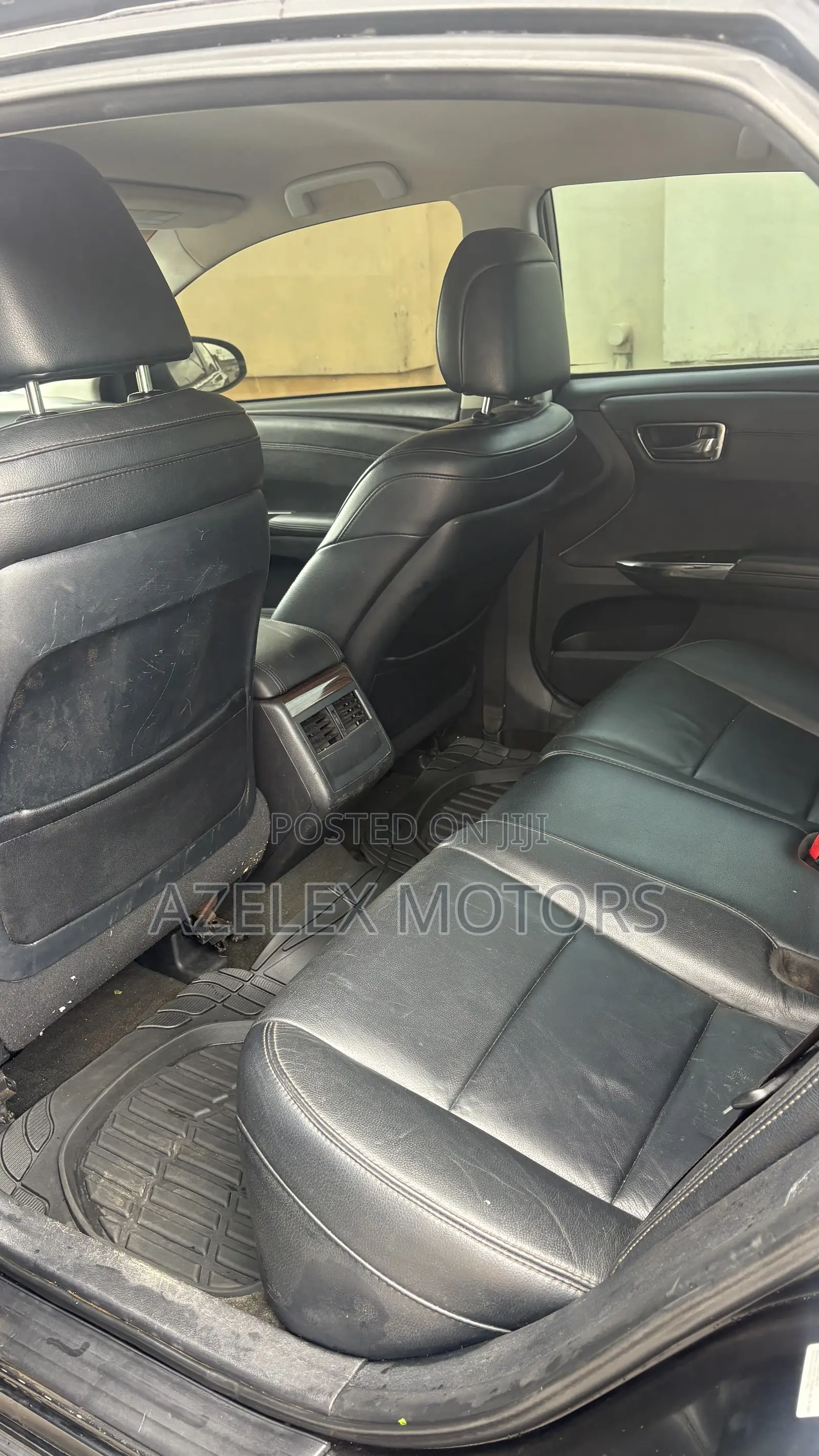 Toyota Avalon XLE Premium Sedan FWD (3.5L 6cyl 6A) 2013 Black