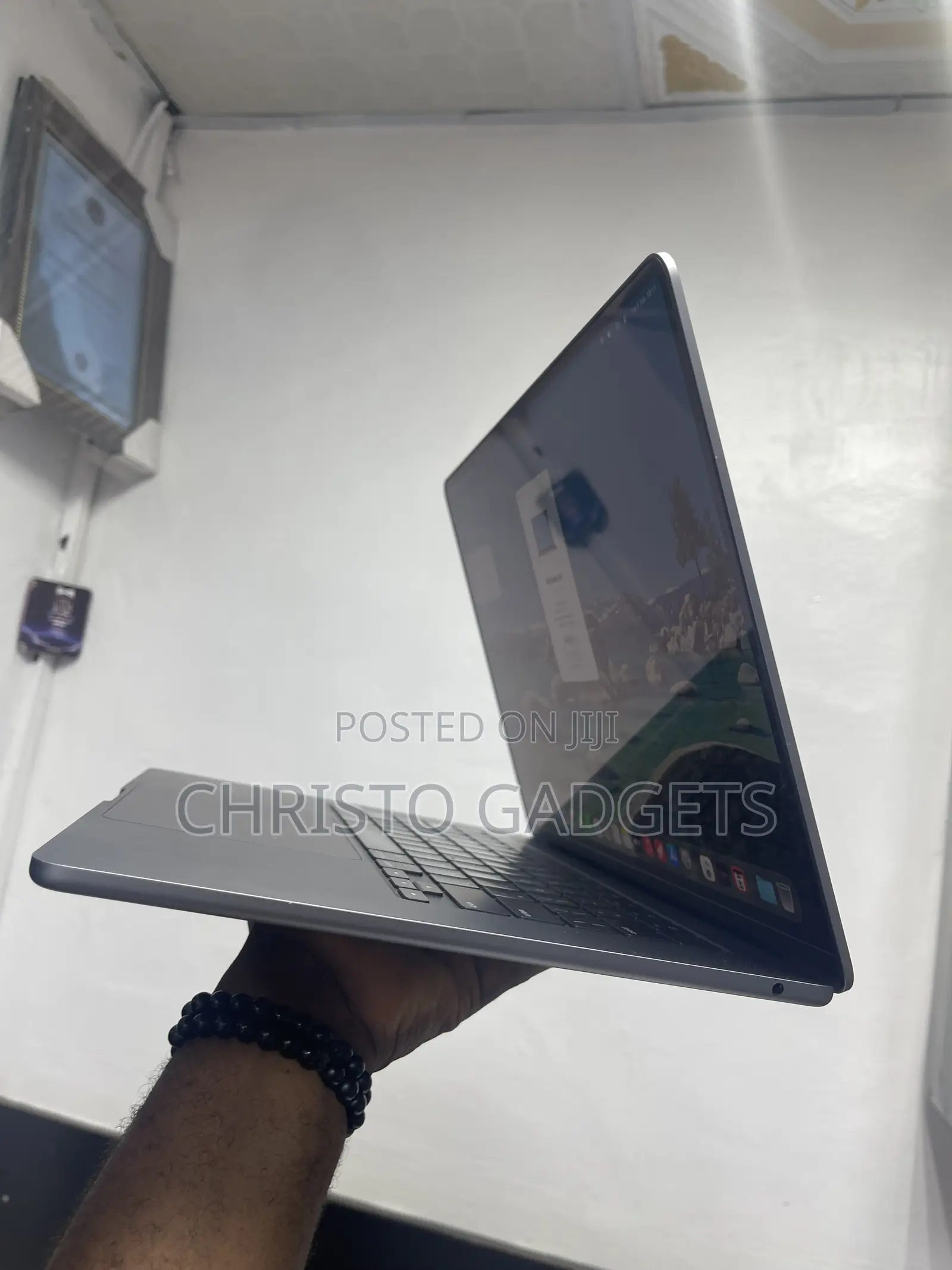 Laptop Apple MacBook Air 2023 M2 16GB Apple M2 SSD 512GB
