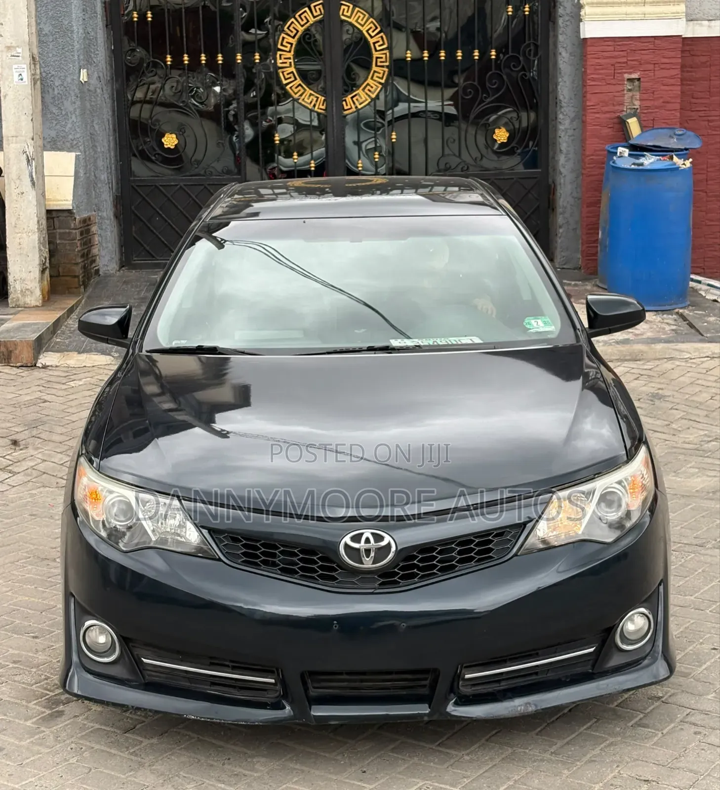Toyota Camry SE 4dr Sedan (2.5L 4cyl 6A) 2012 Black