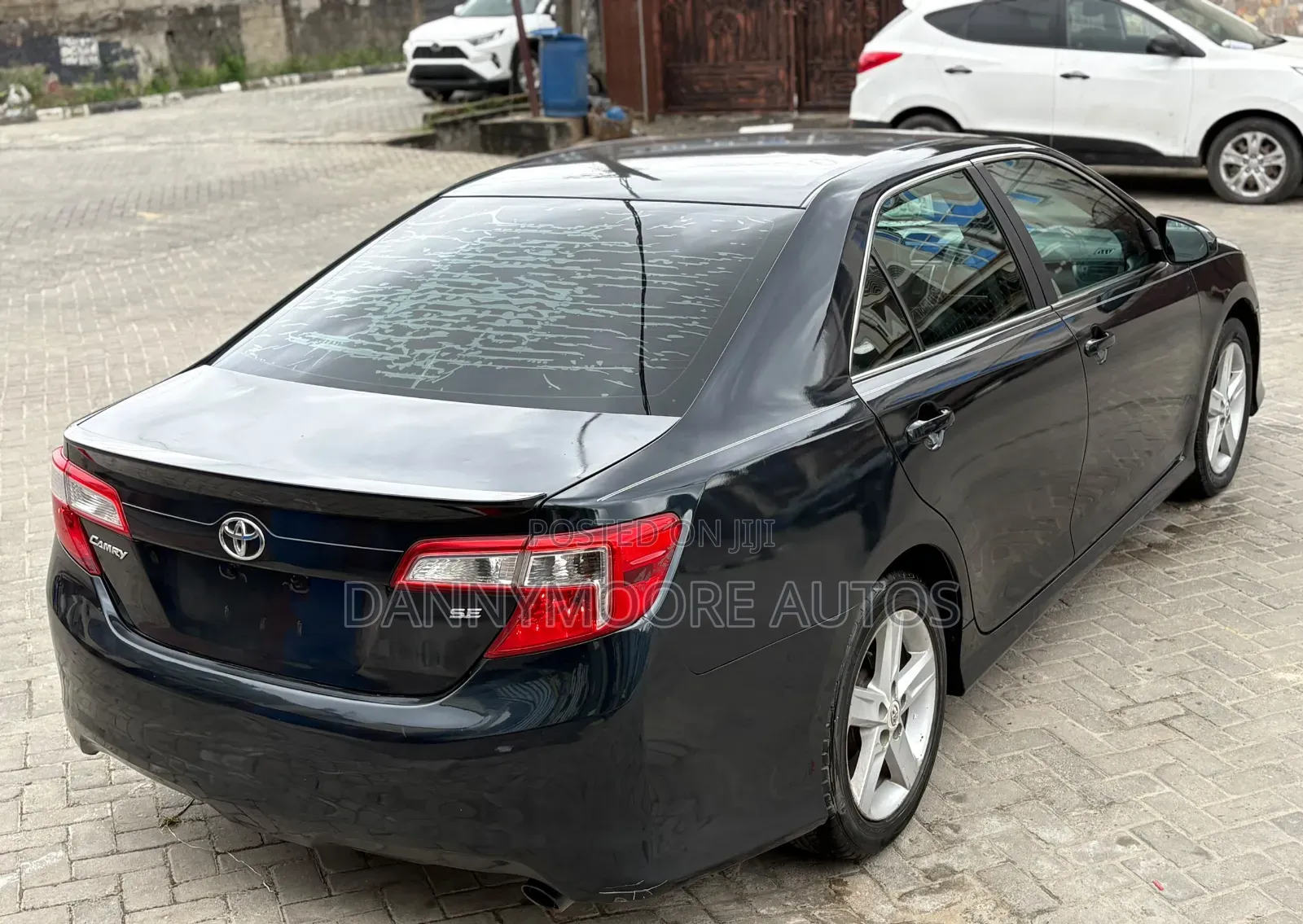 Toyota Camry SE 4dr Sedan (2.5L 4cyl 6A) 2012 Black