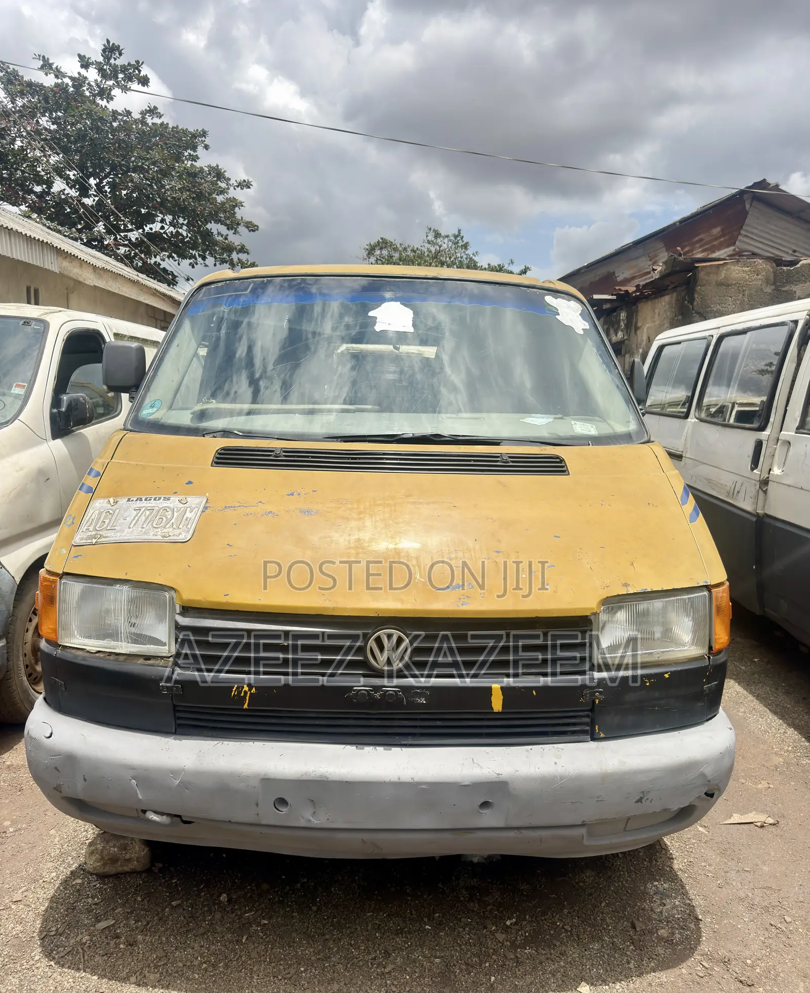 Volkswagen Transporter 2005 Yellow