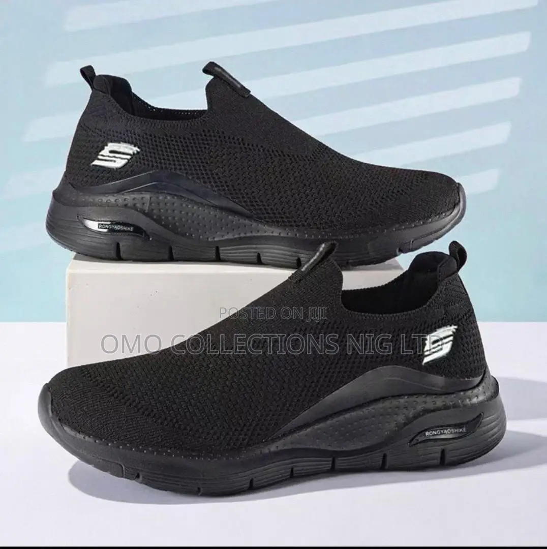 Premium Men’s Black Slip-on Athleisure Sneakers - Fully Boxed