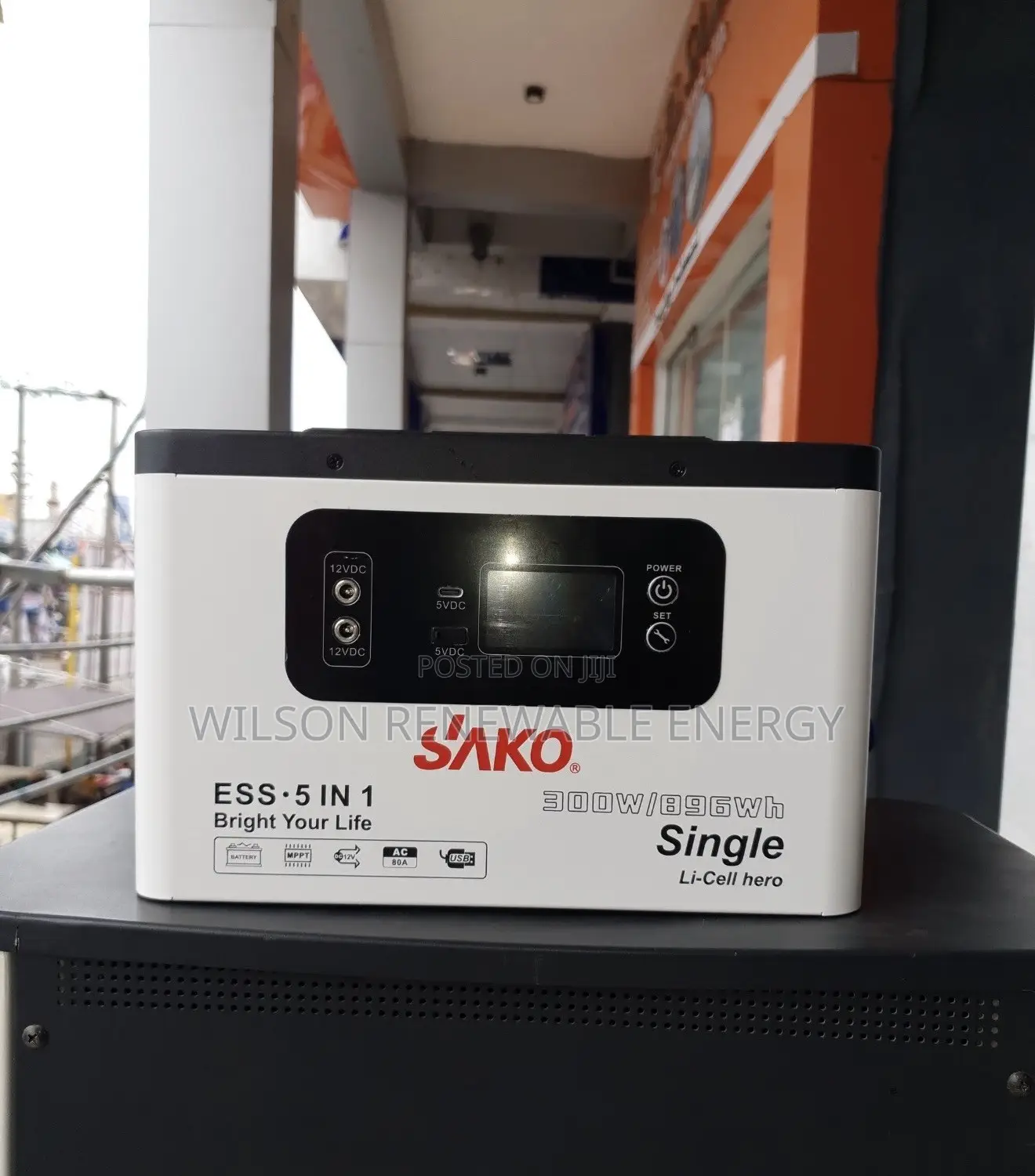 Sako 900wh/300w Output Solar Generator