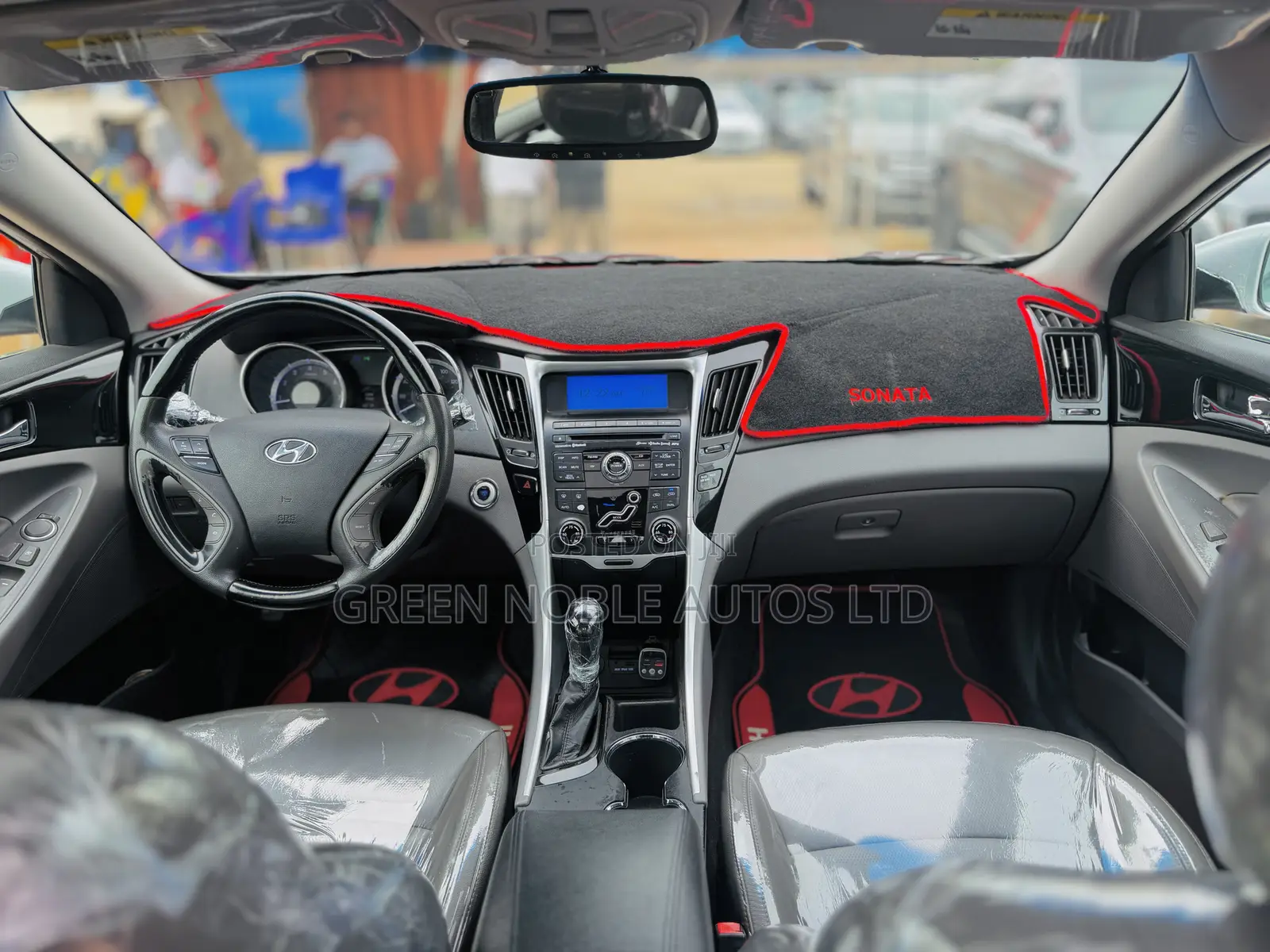 Hyundai Sonata Limited Sedan FWD (2.4L 4cyl 6A) 2013 Silver