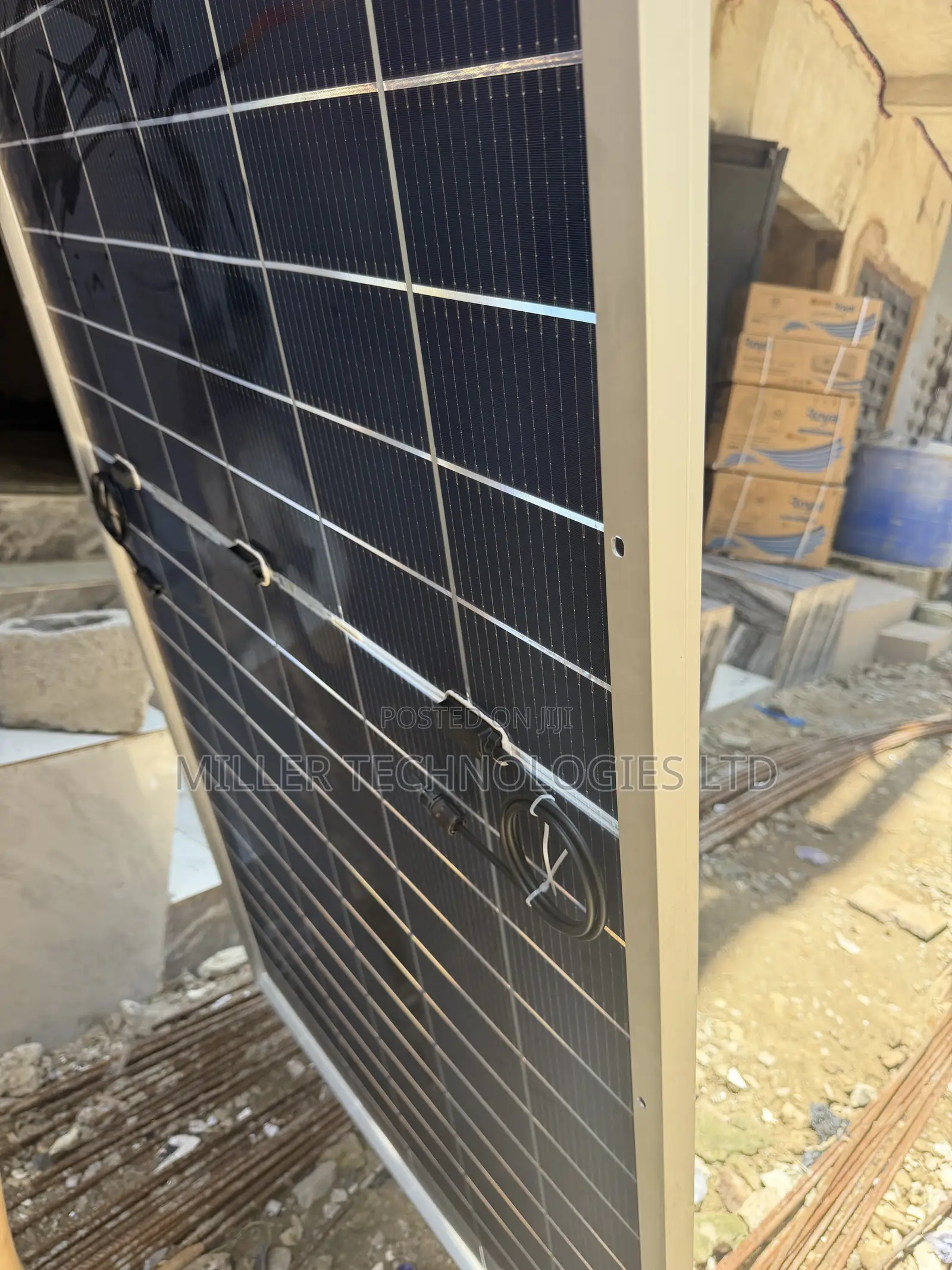 Jinko Solar 590w All Grade a High-Power Pv Panel