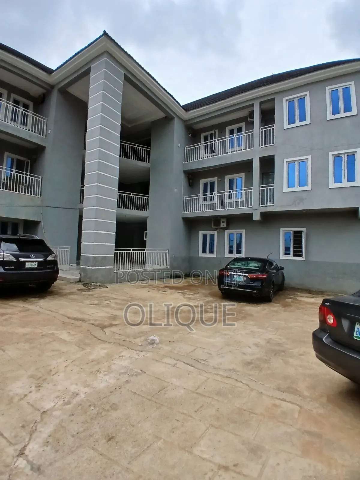 2bdrm Block of Flats in Dawaki for rent