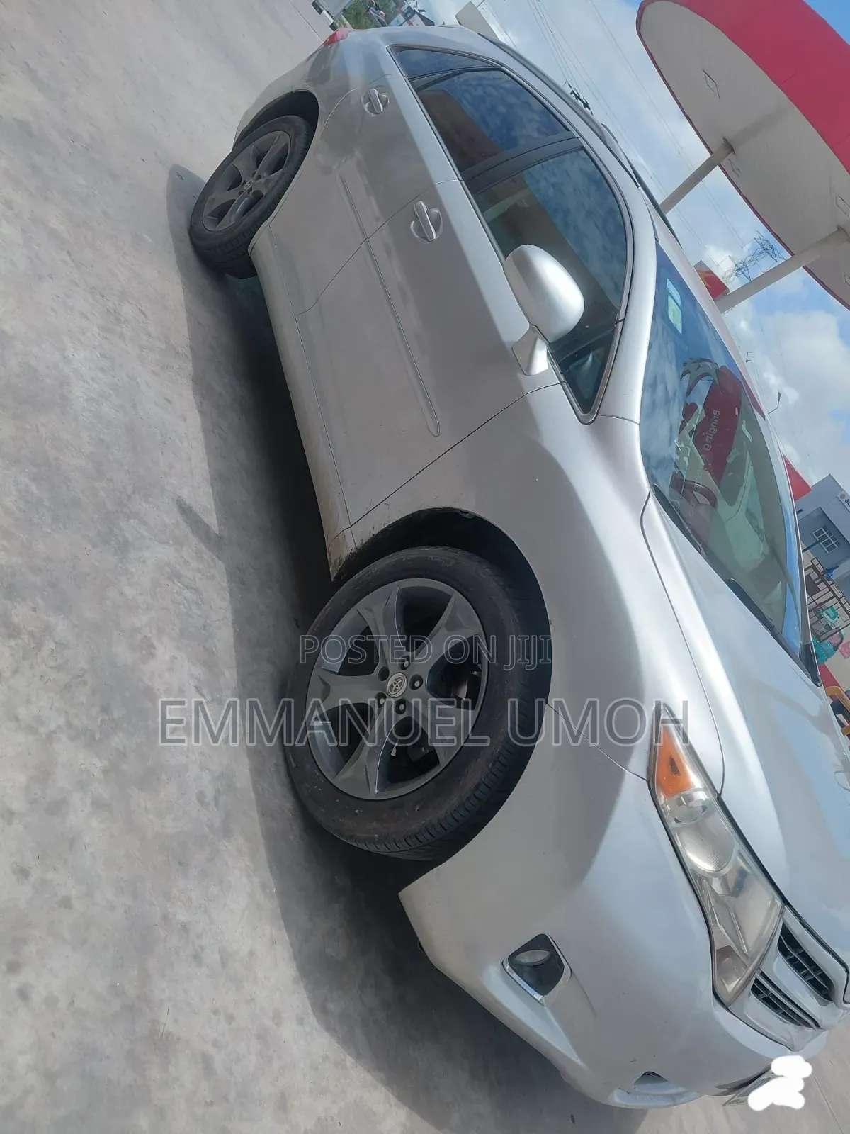 Toyota Venza 2010 Silver