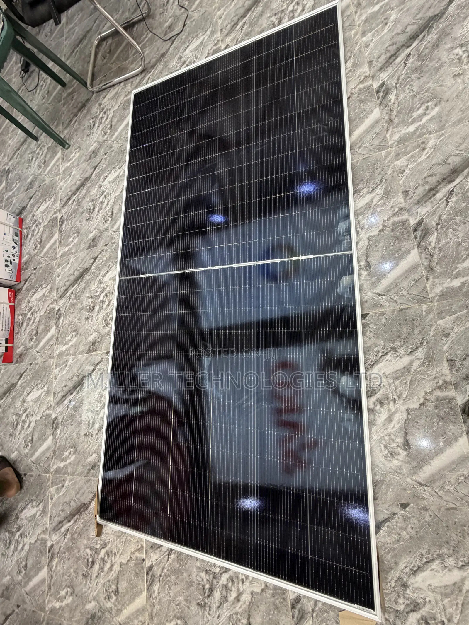 Jinko 590 Watt Solar Module – ALL GRADE a Quality