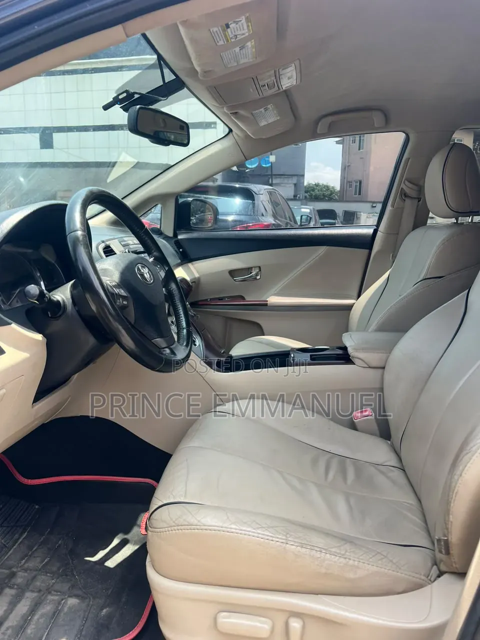 Toyota Venza AWD 2011 Gray