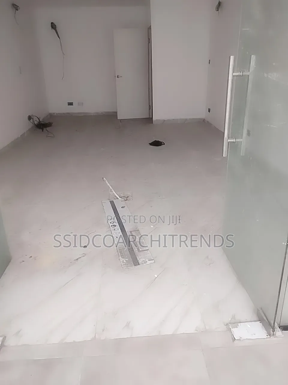 215sqms/40sqms Shop Space Available for Lease at Sangotedo 25m/6m