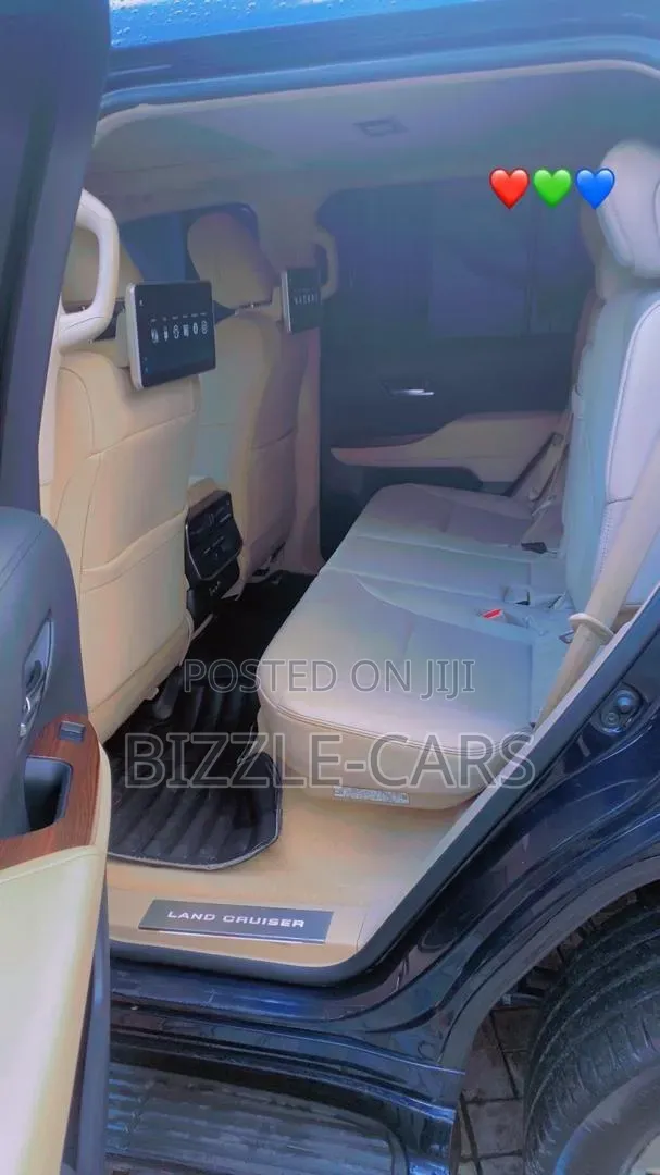 Toyota Land Cruiser 2023 Blue