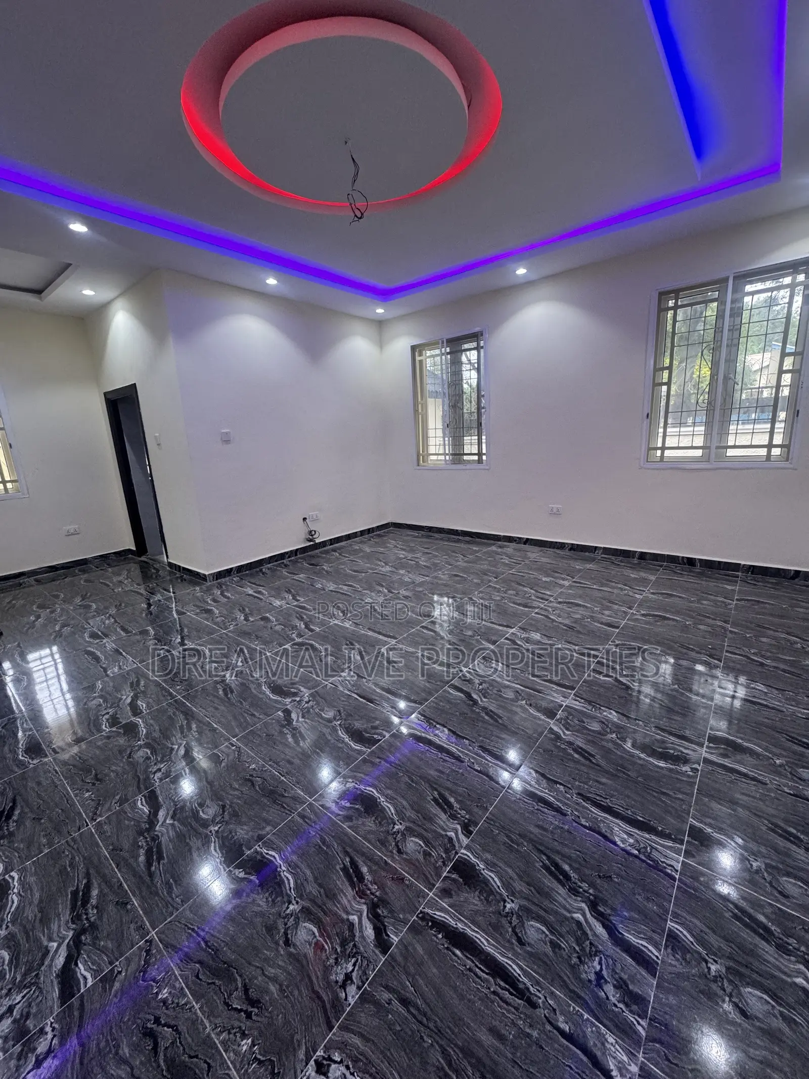 3bdrm Duplex in Gwarinpa for rent