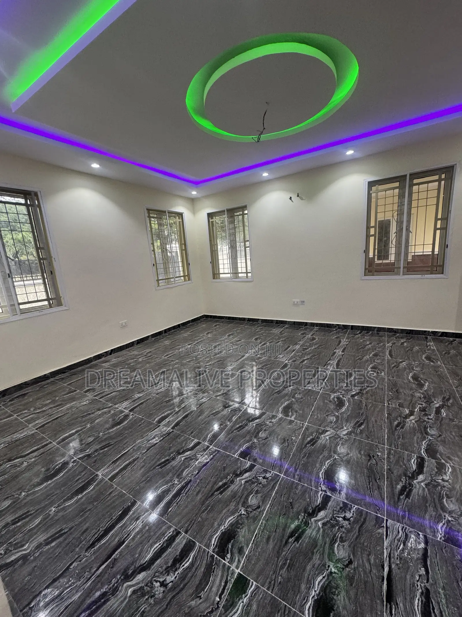 3bdrm Duplex in Gwarinpa for rent