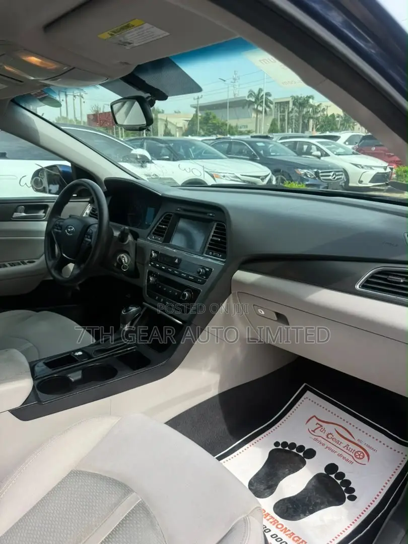 Hyundai Sonata Limited Sedan FWD (2.4L 4cyl 6A) 2016 Blue