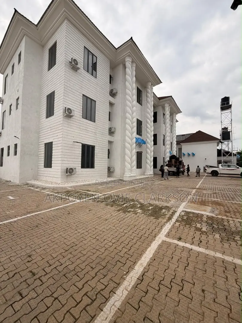 3bdrm Apartment in Mabushi for rent