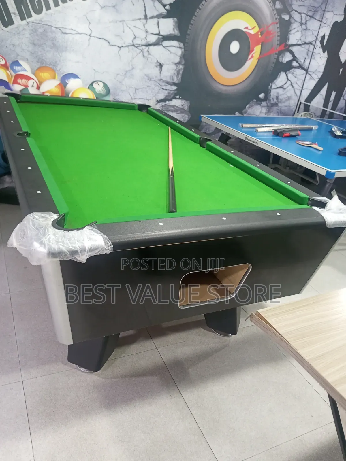 7ft Foreign Marble and Coin Snooker With the Accessories