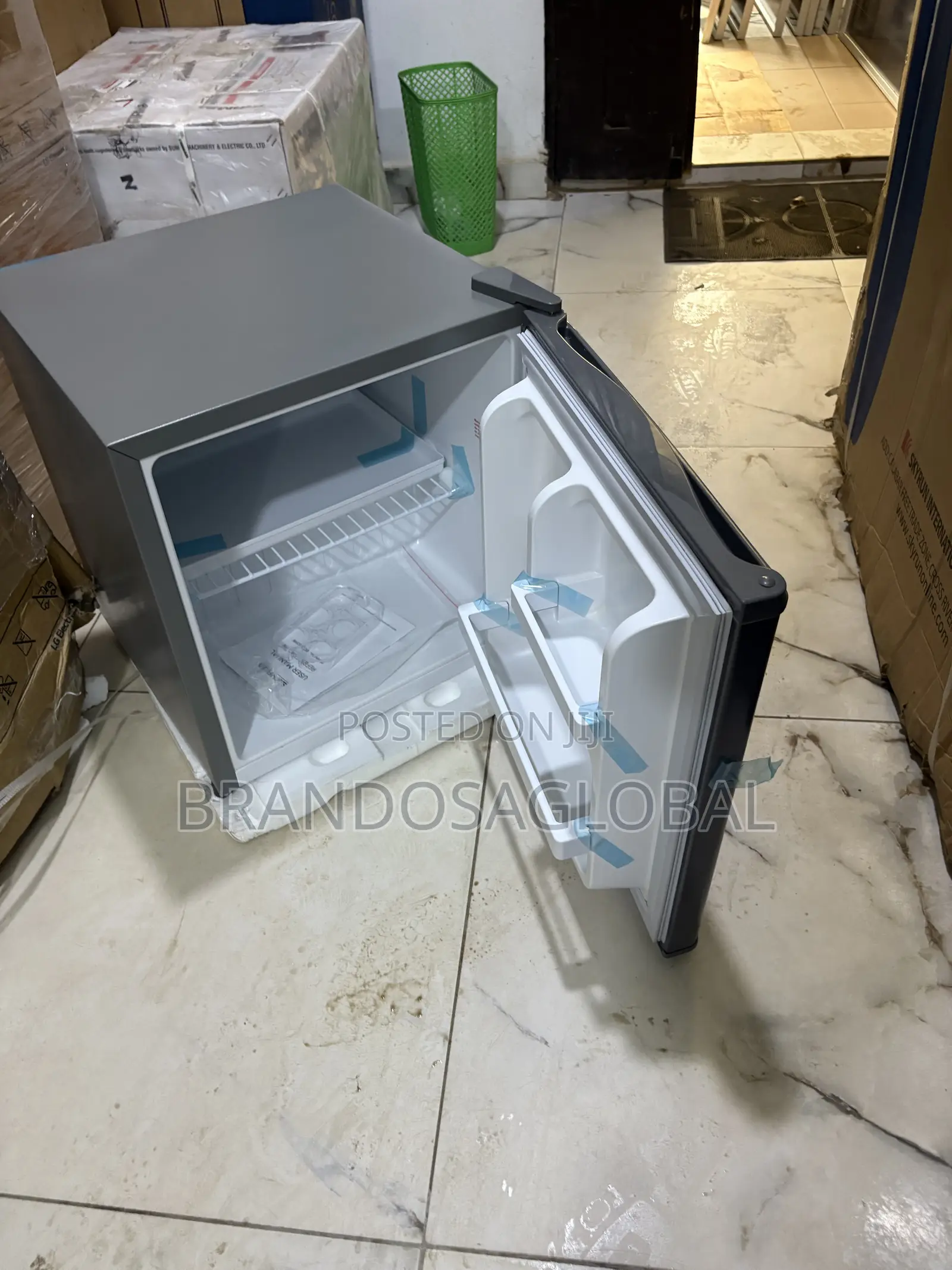 Skyrun Small Size Refrigerator BCD50HW