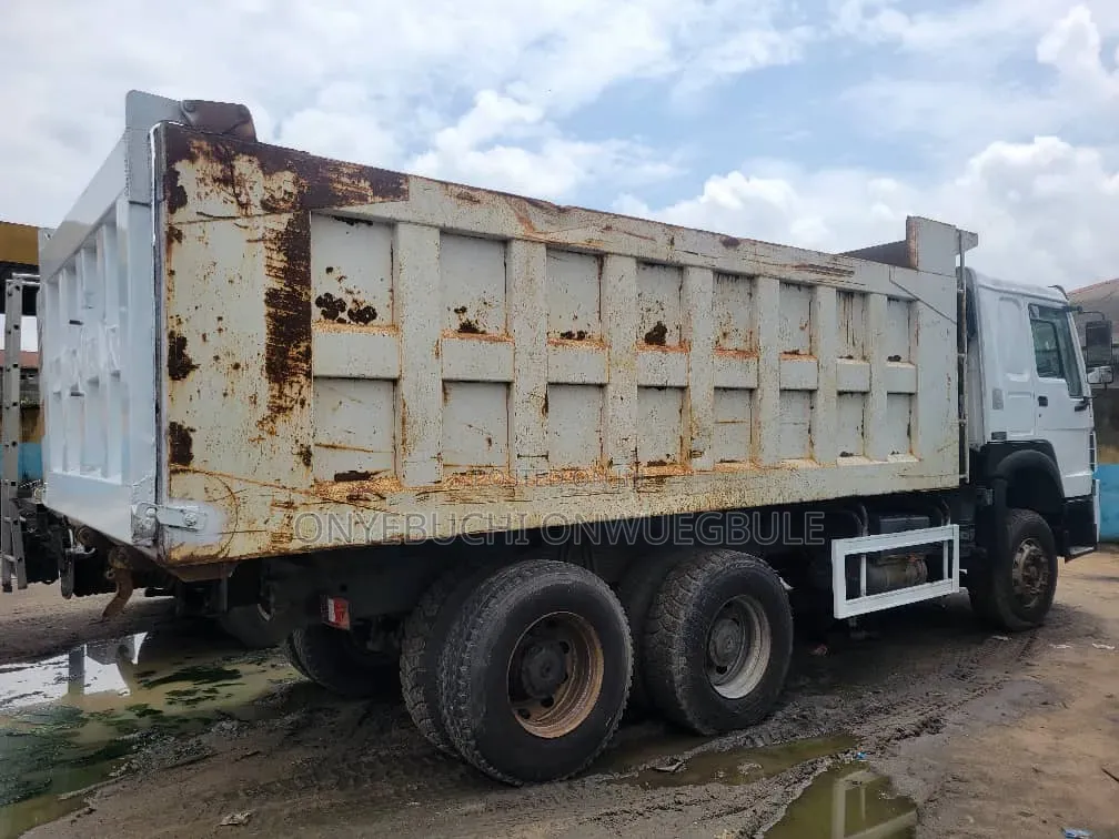 Howo Tipper Truck