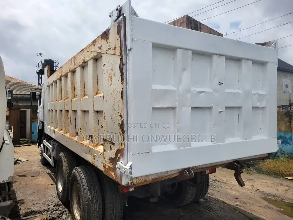 Howo Tipper Truck