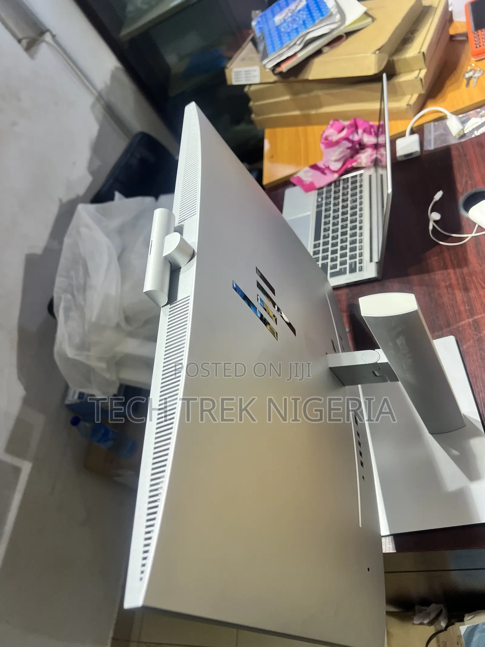 New Desktop Computer HP EliteOne 840 G9 16GB Intel Core i5 SSD 512GB