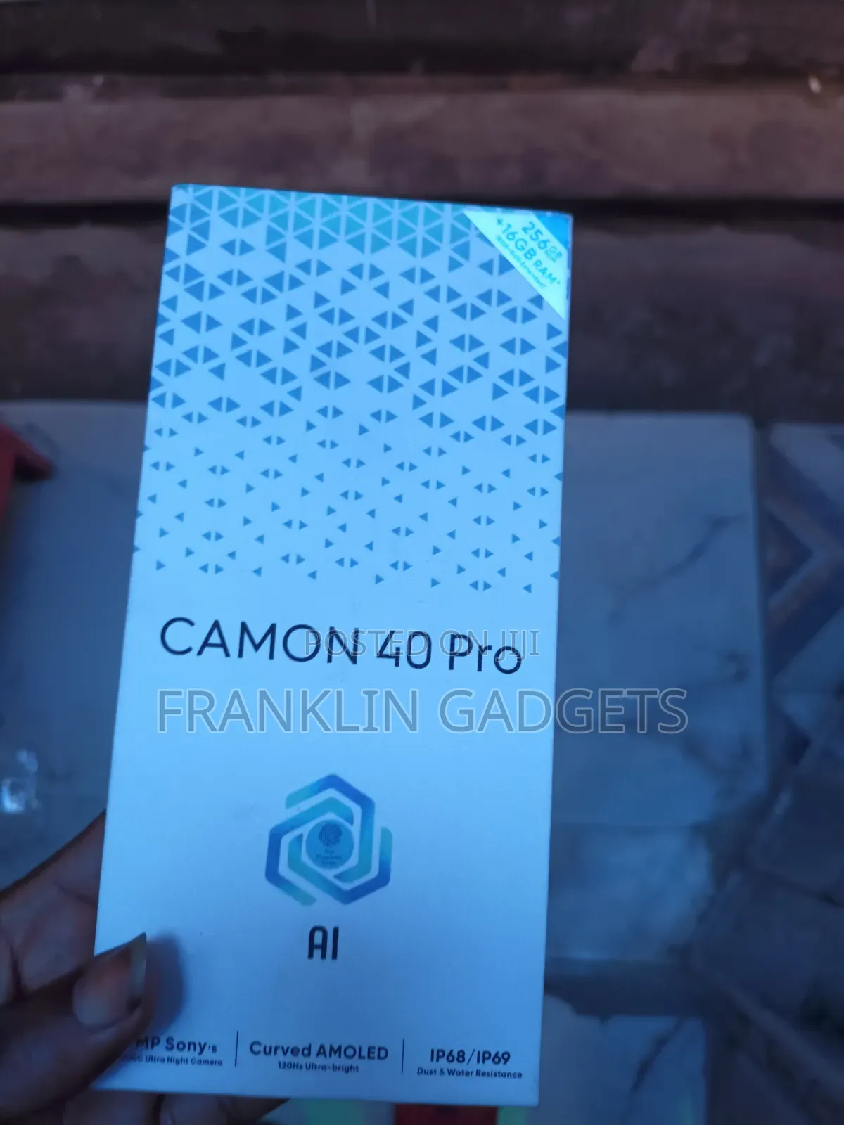 New Tecno Camon 40 Pro 5G 256 GB Gold
