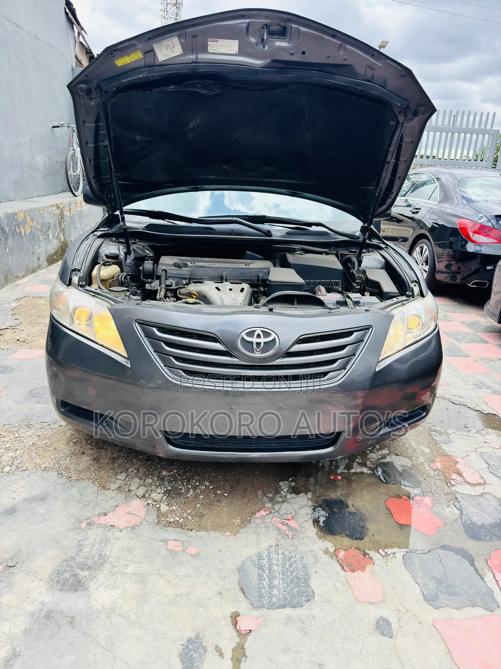 Toyota Camry LE 4dr Sedan (2.4L 4cyl 5A) 2009 Gray
