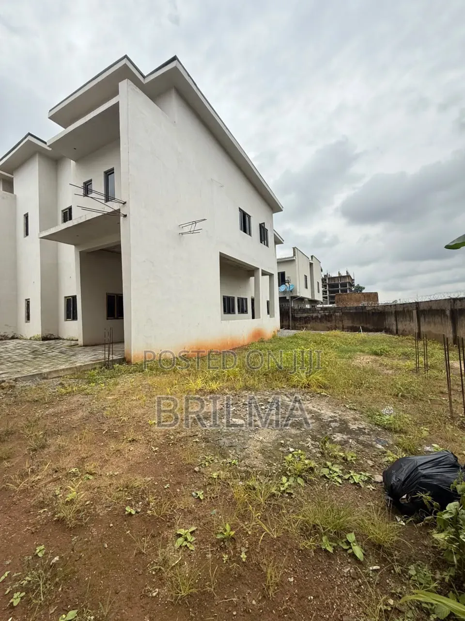4bdrm Duplex in Mabushi for sale