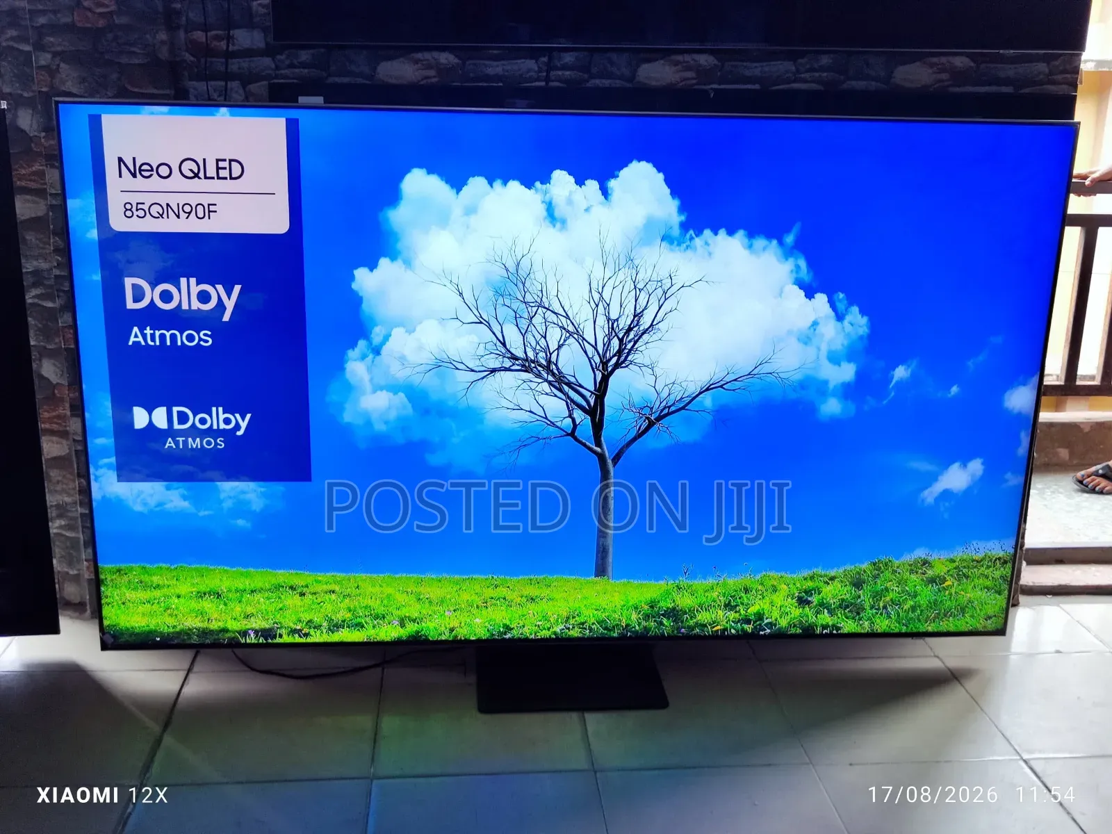 Boxed 85" Samsung Neo Qled 4k QN90F 144Hz Refresh Rate Gaming Smart TV