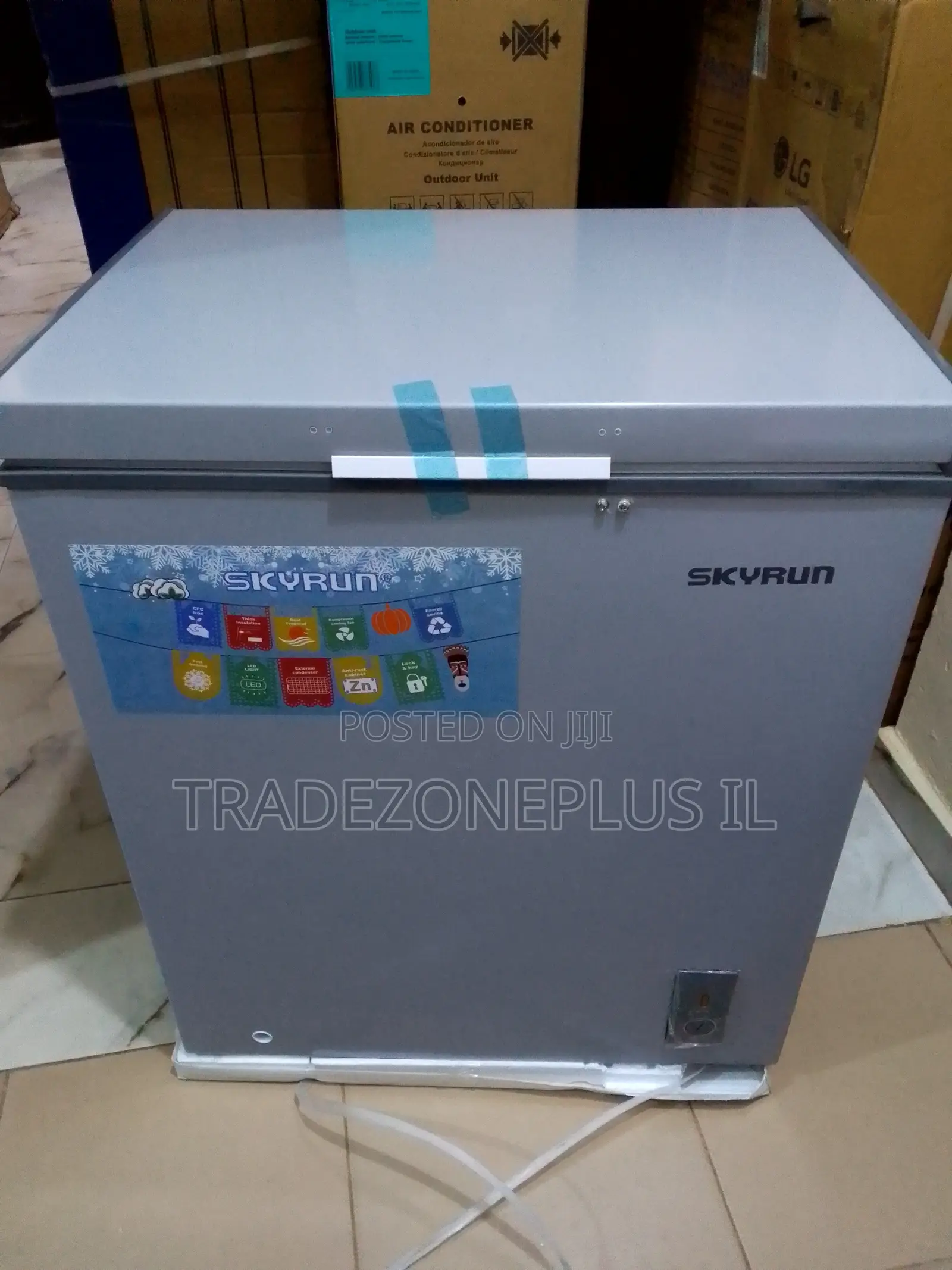 Skyrun Chest Freezer Perfect for Restaurants, Shops Homes