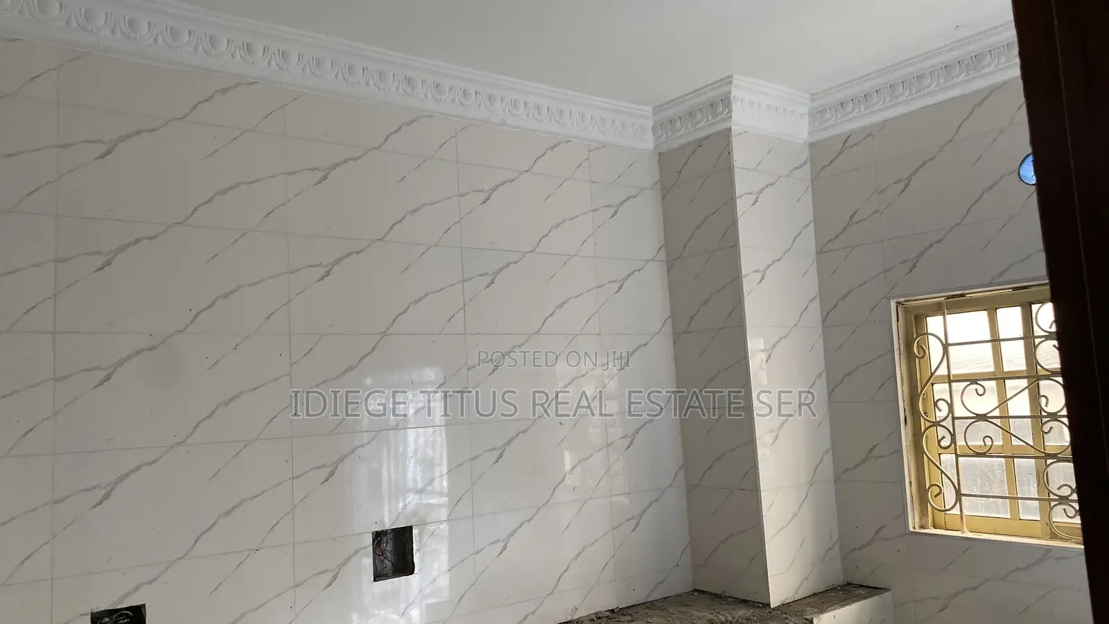 3bdrm Block of Flats in Opposite Maitama, Katampe (Main) for rent