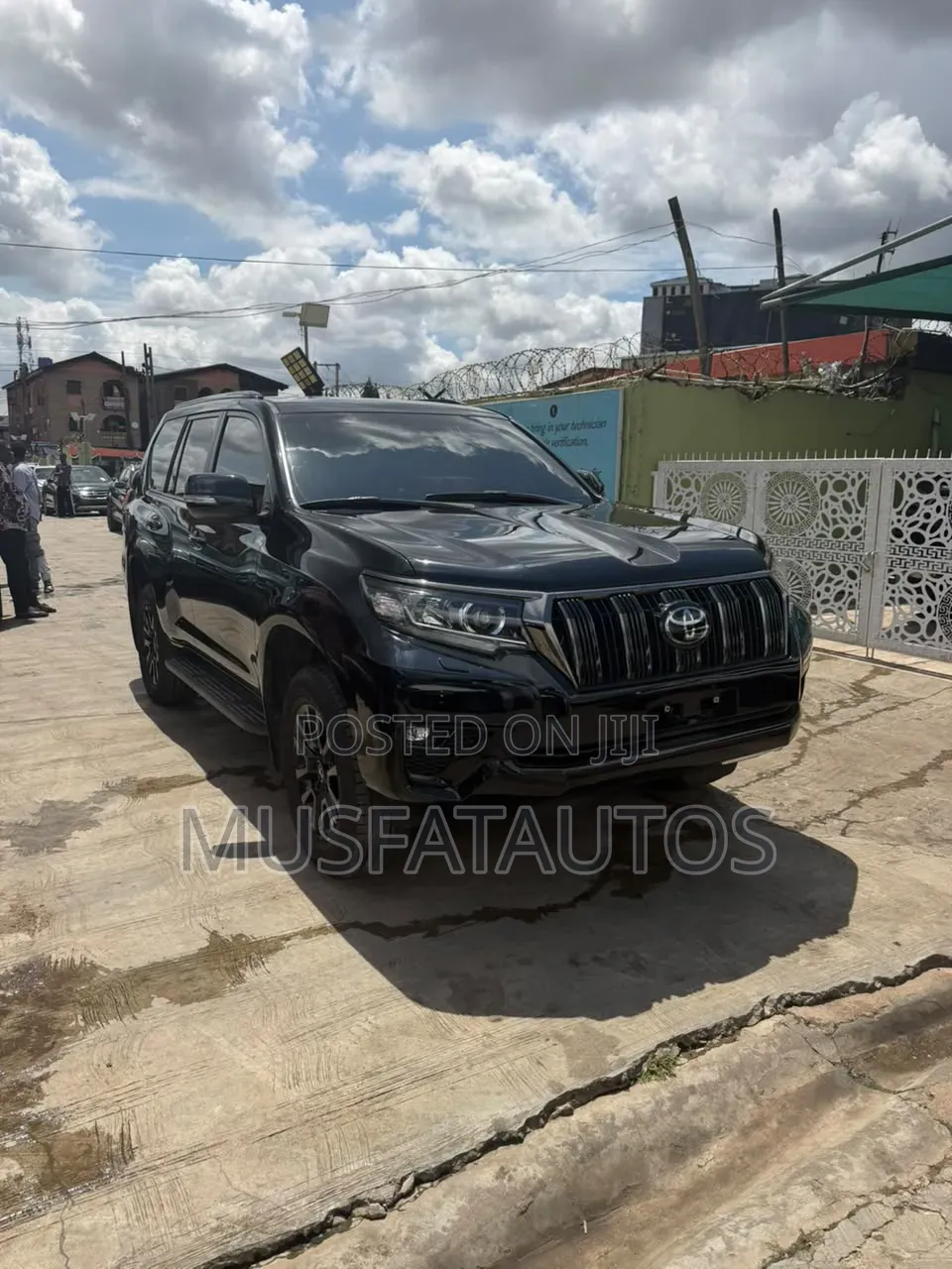 Toyota Land Cruiser Prado 2022 Black
