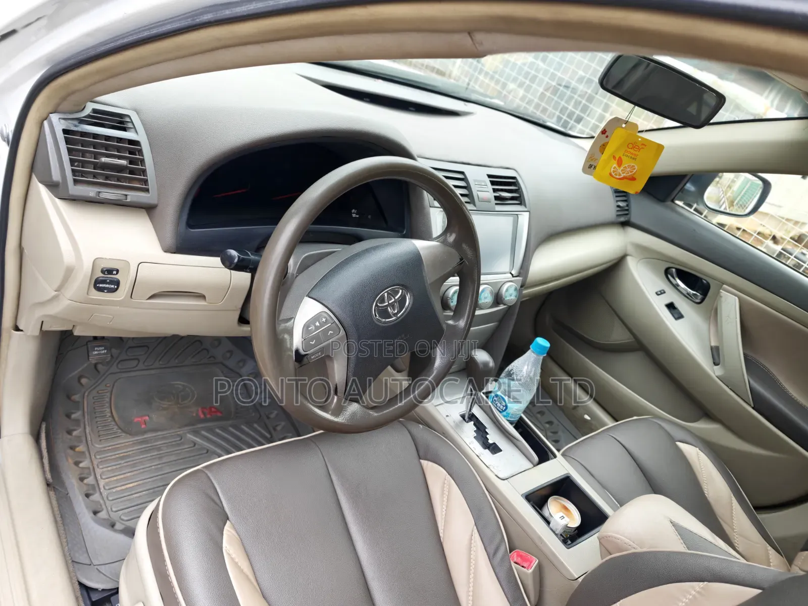 Toyota Camry 2.4 LE 2008 White