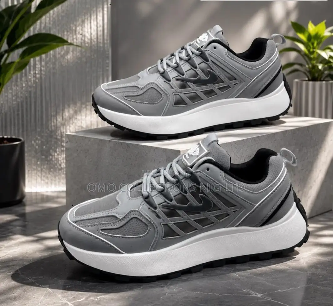 Luxurious Men’s Athletic Sneakers – Stylish, Comfortable Fully Boxed