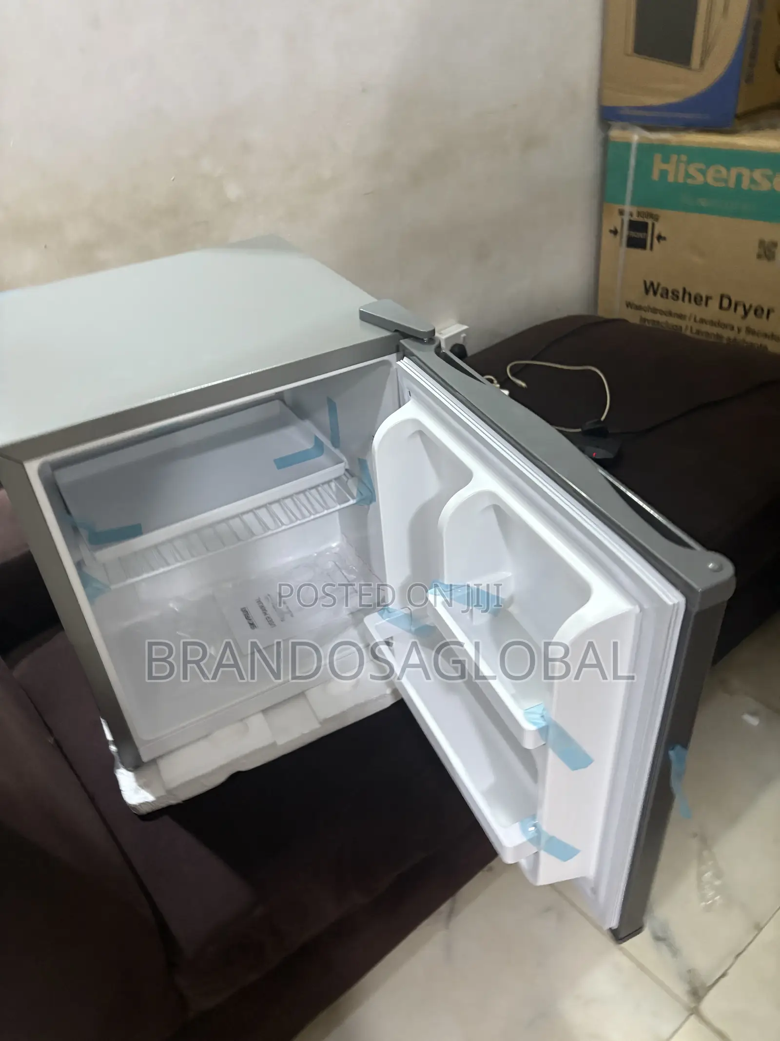 Skyrun Compact Fridge for Room and Office
