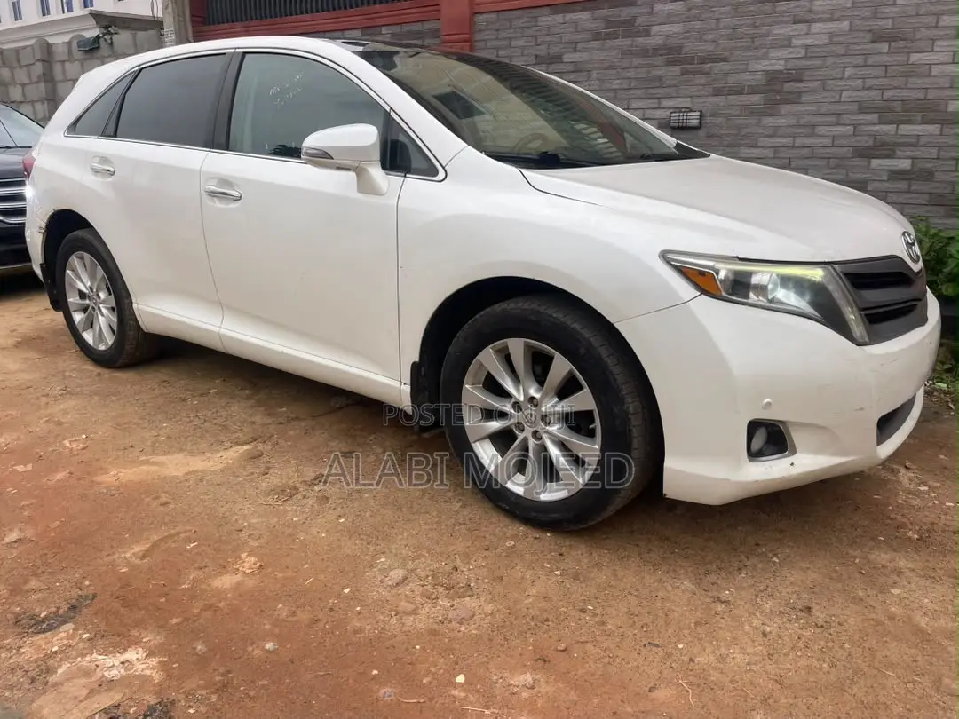 Toyota Venza Limited 2014 White