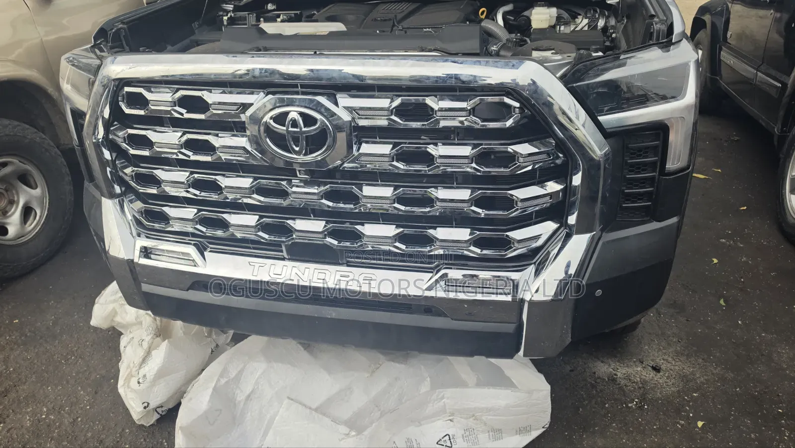 Complete Front Bumper Tundra 2024 Model