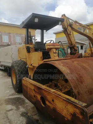 CAT Single Drum Roller for Sale in Lagos