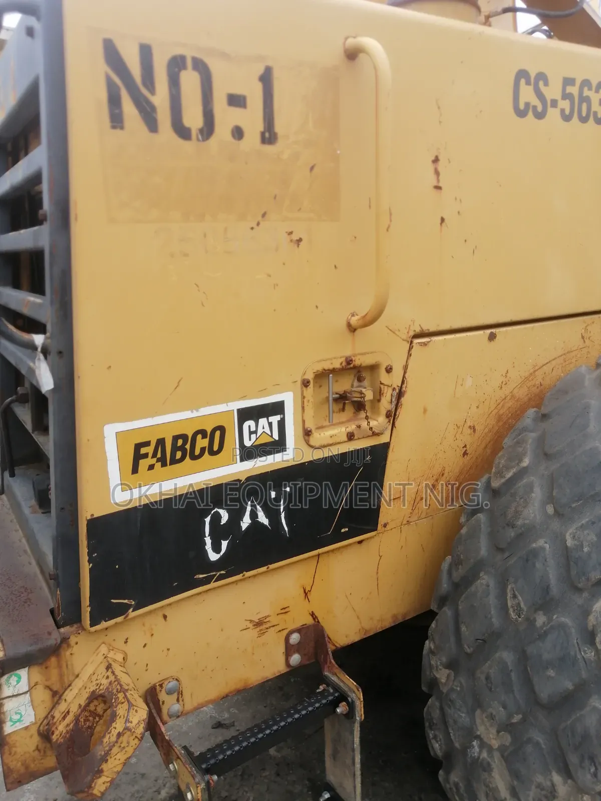 CAT Single Drum Roller for Sale in Lagos