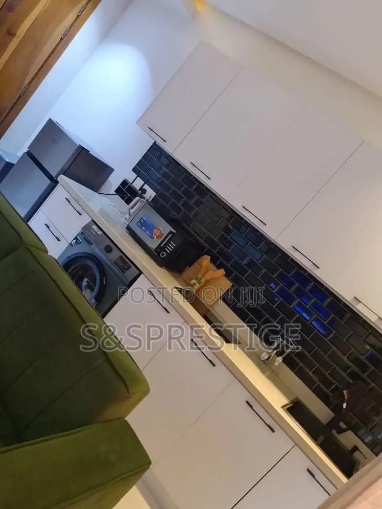 Furnished 1bdrm Apartment in Lekki Phase 1 for rent