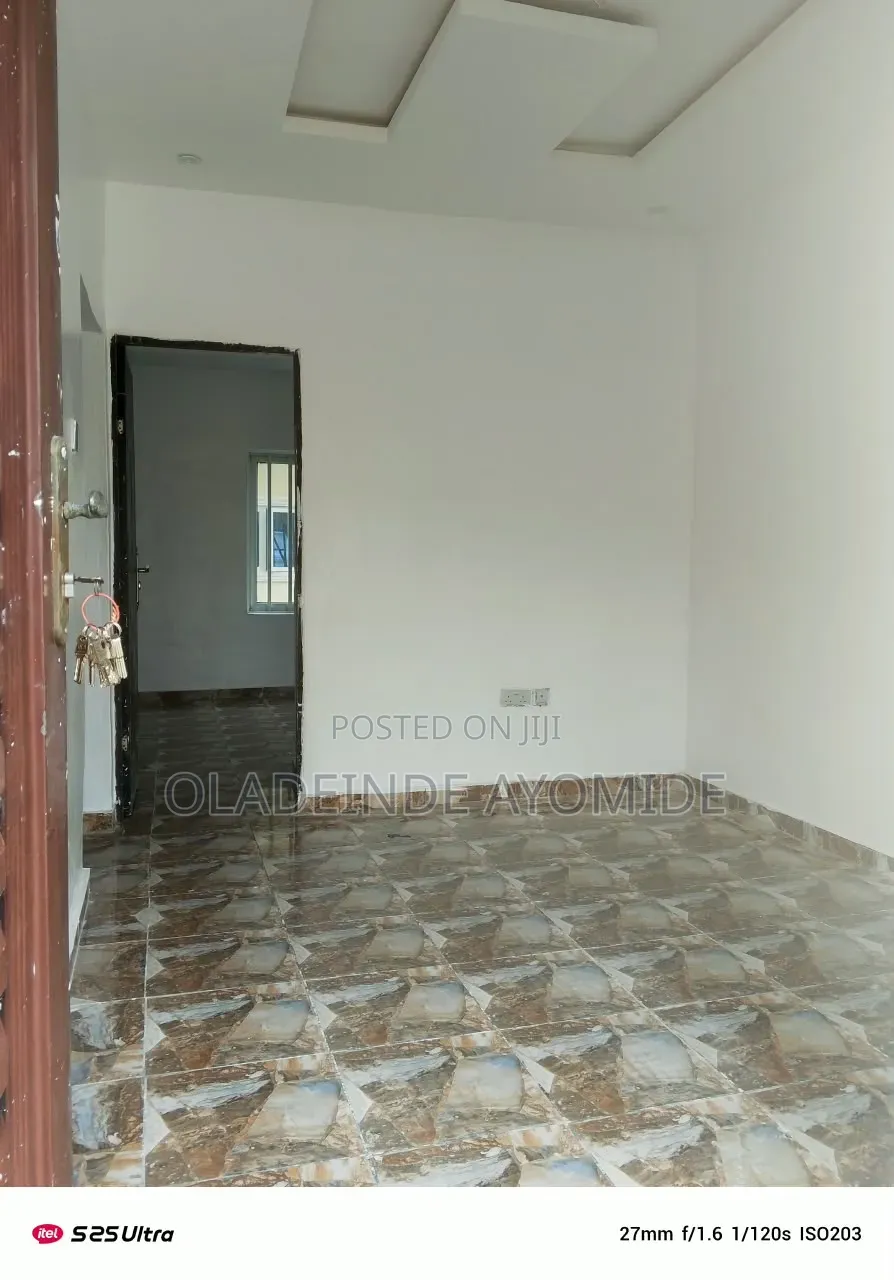 Mini Flat in Awoyaya for rent