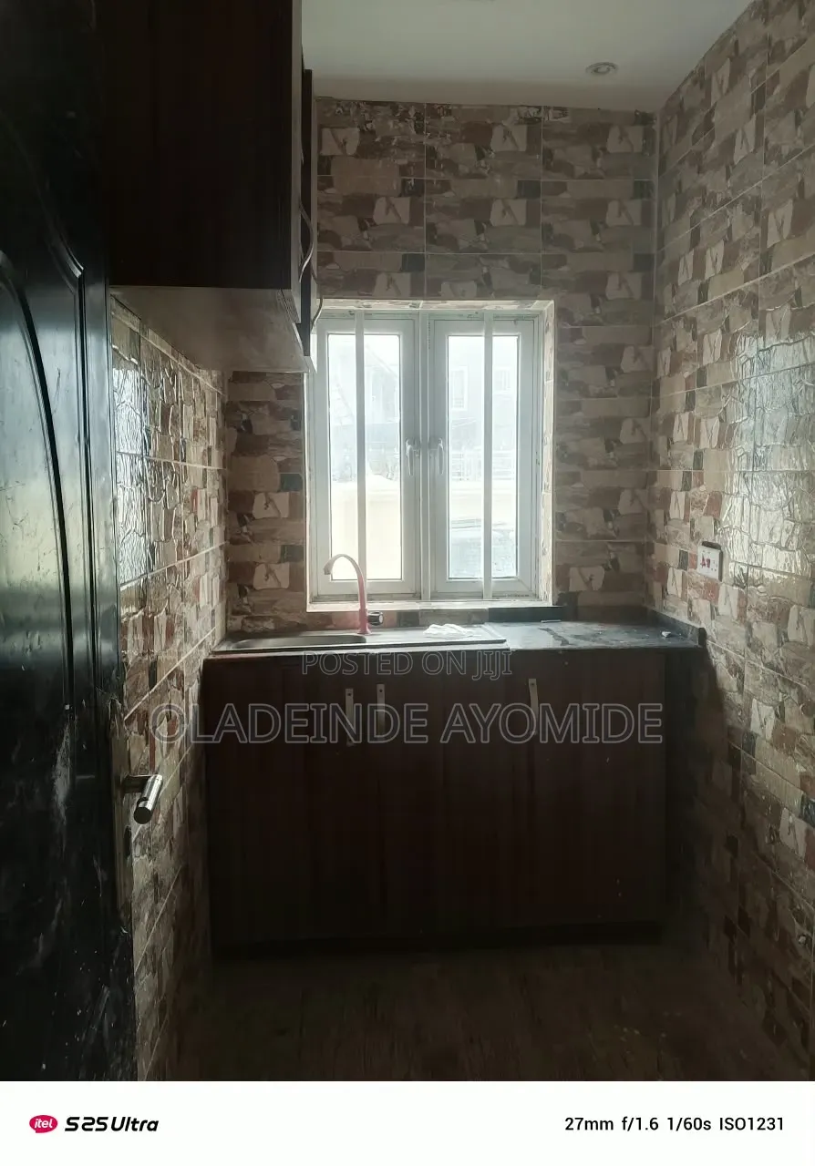 Mini Flat in Awoyaya for rent
