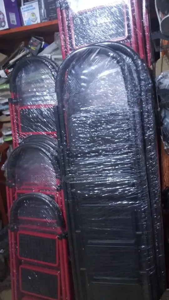 Heavy Duty Folding Step Ladder (3, 4 ,6 8 Steps Available)