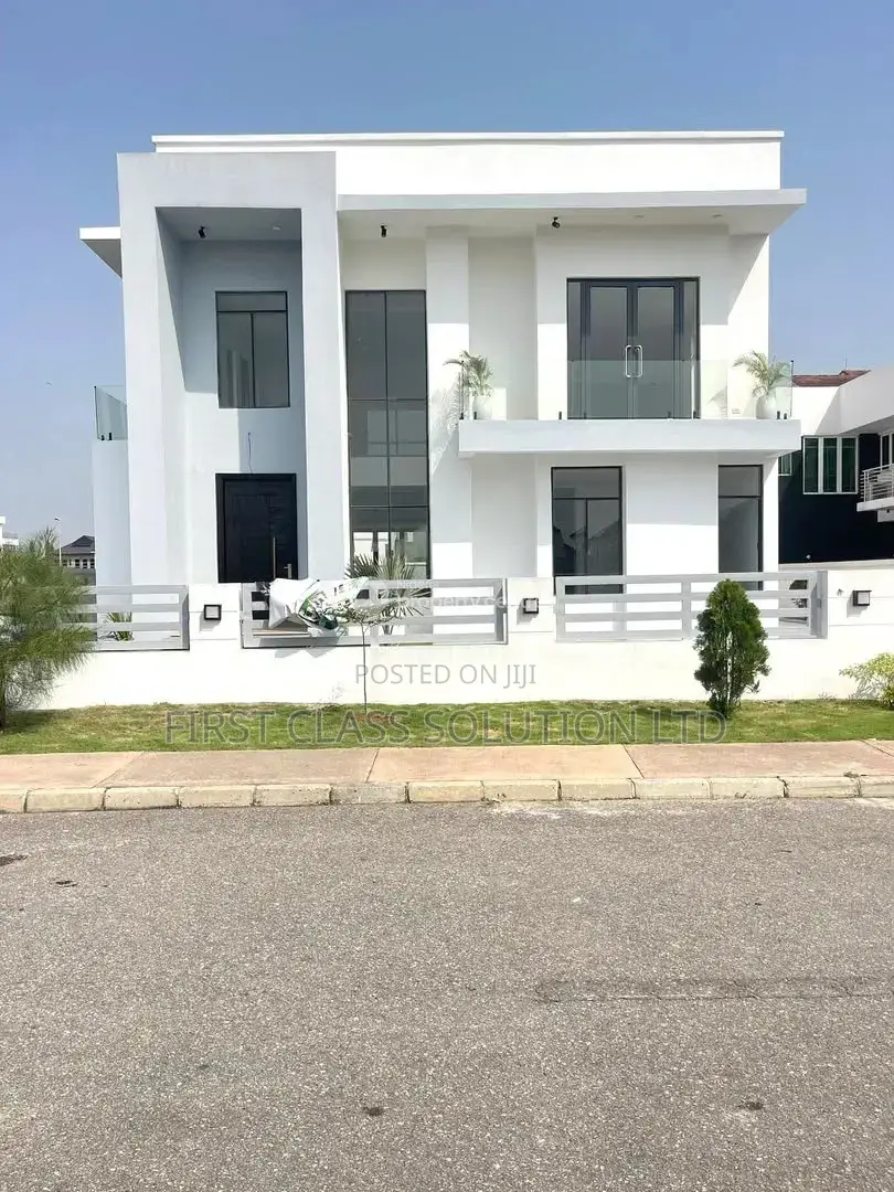 5bdrm Duplex in Off Lekki-Epe Expressway for sale