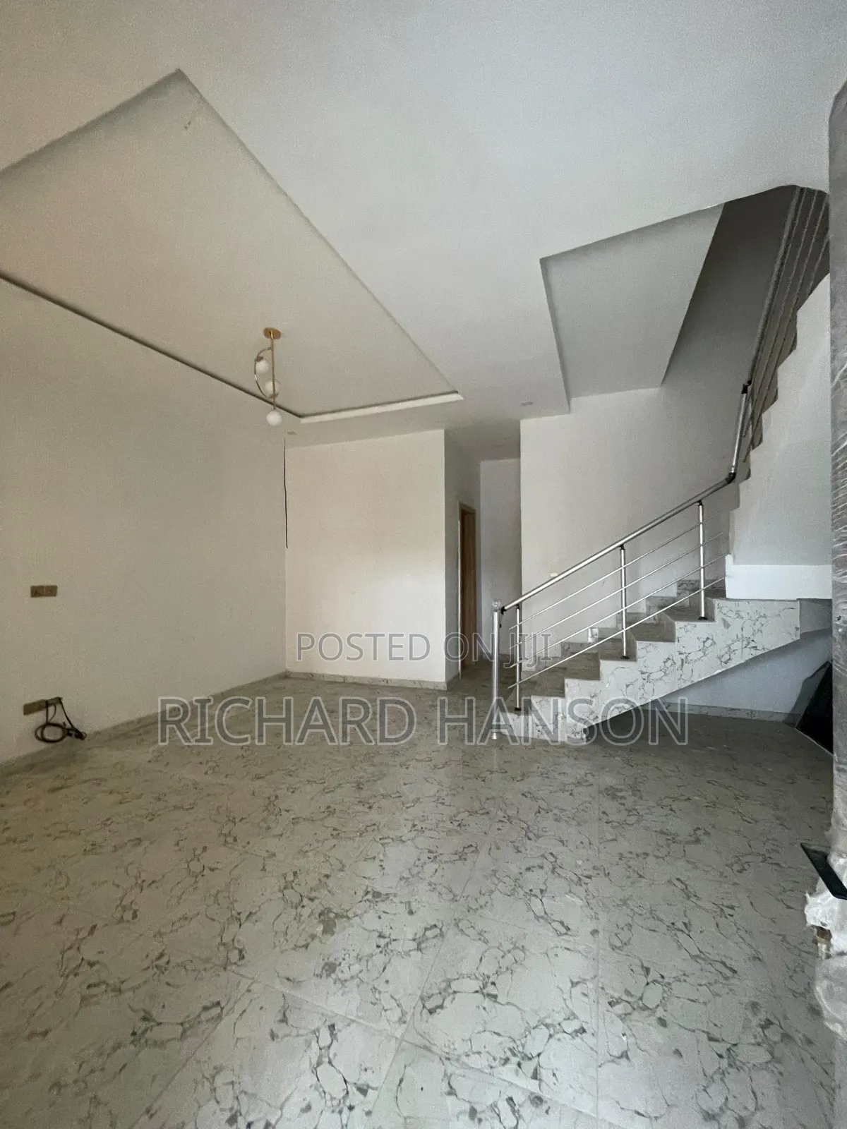 4bdrm Duplex in Ikota for rent