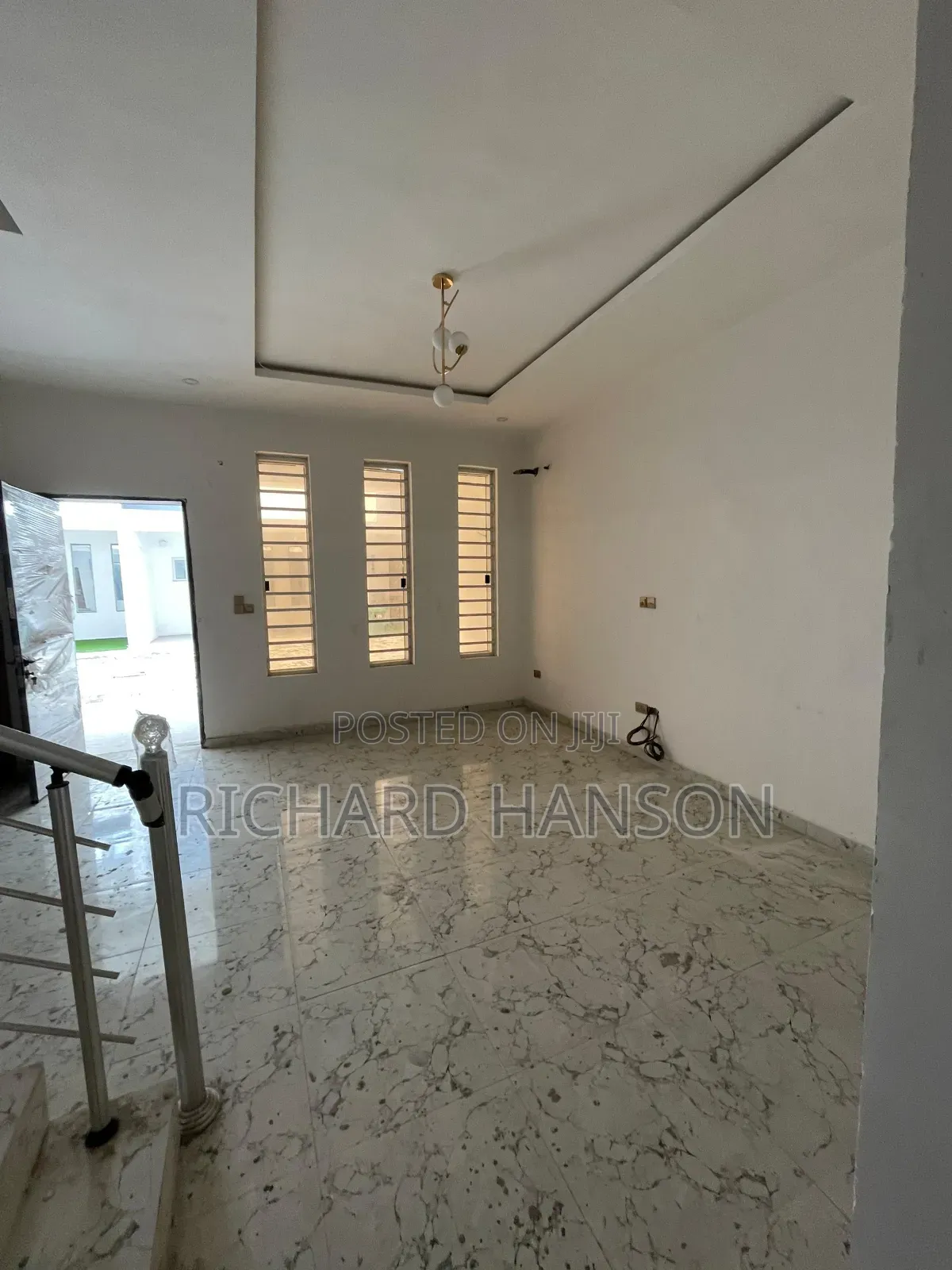 4bdrm Duplex in Ikota for rent