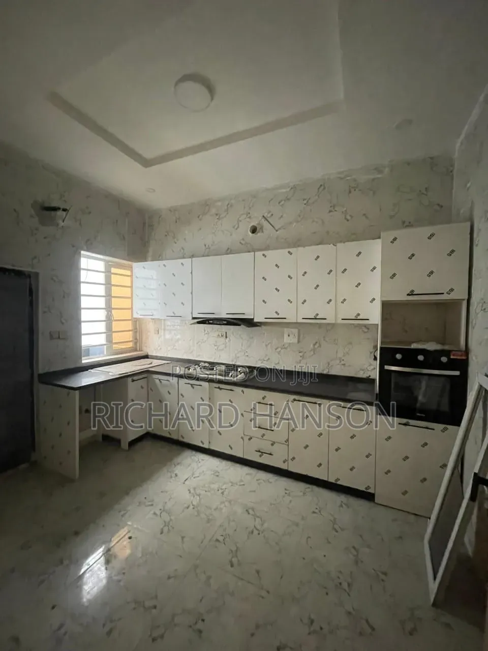 4bdrm Duplex in Ikota for rent