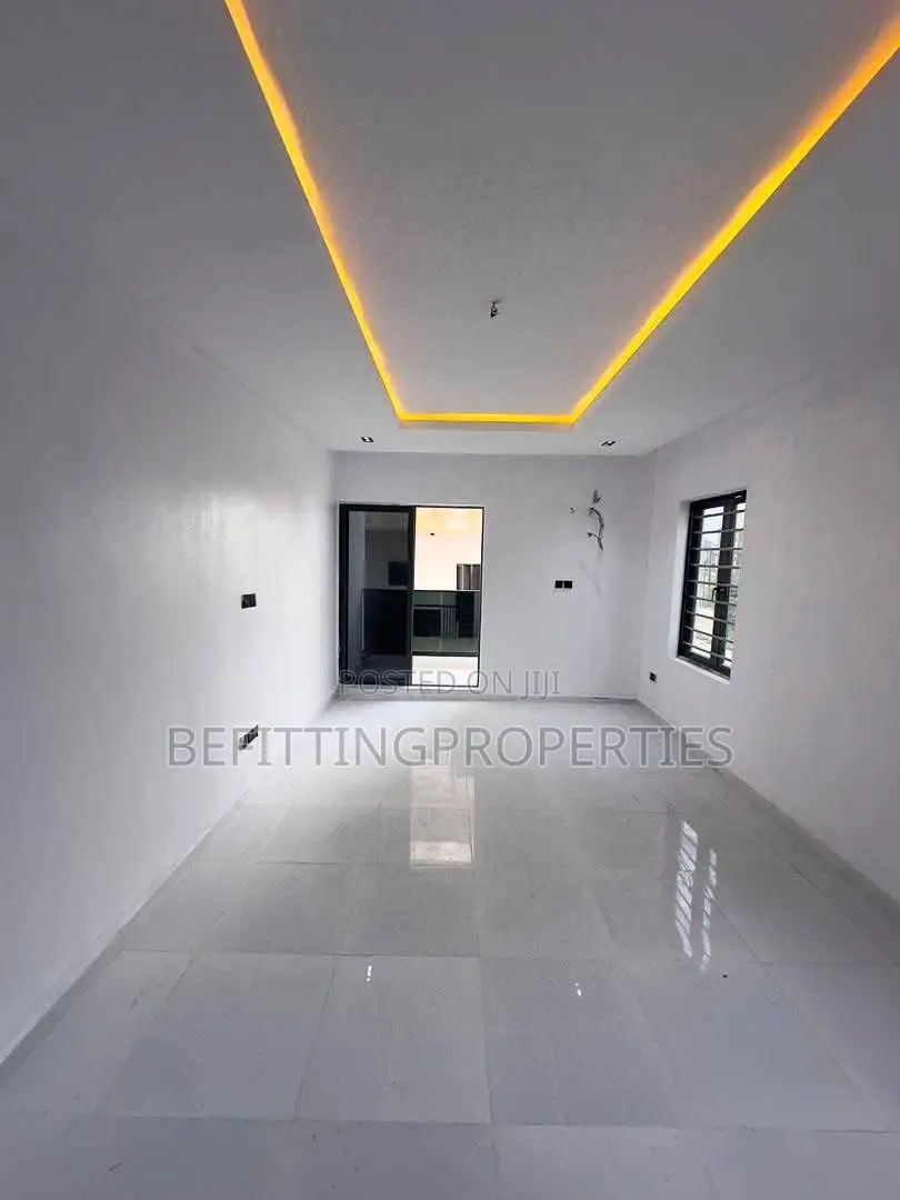2bdrm Apartment in Ikate for sale