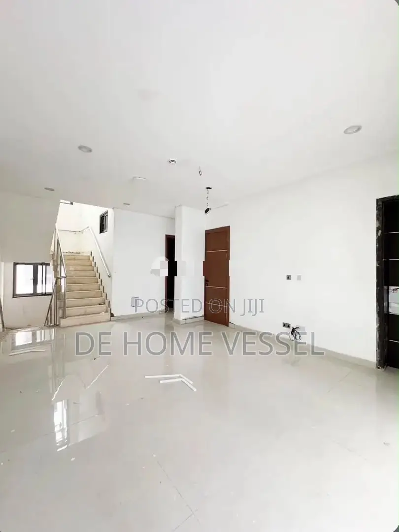 6bdrm Duplex in Old Ikoyi for sale